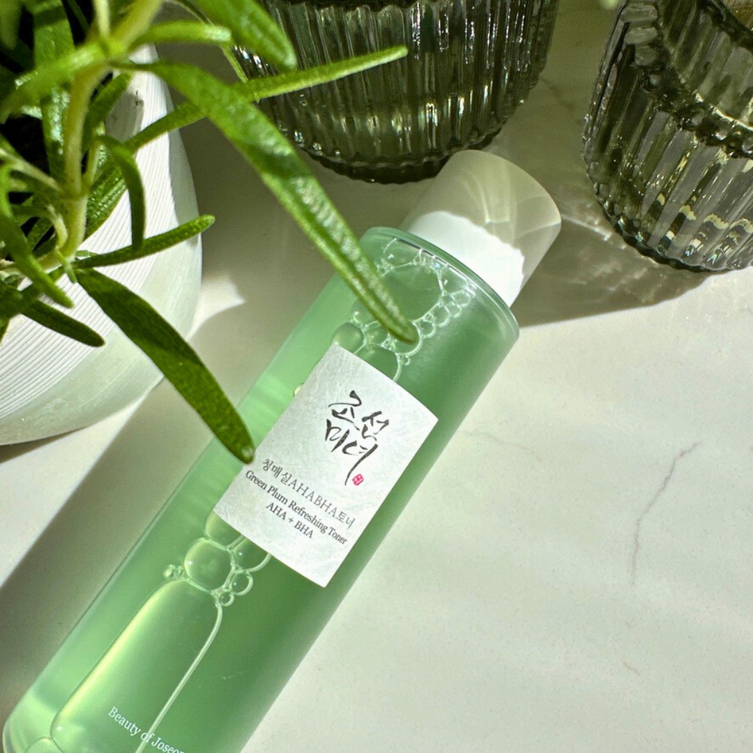 Green Plum Refreshing Toner: AHA + BHA