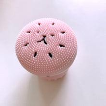 Load image into Gallery viewer, My Beauty Tool Exfoliating Jellyfish Silicone Brush
