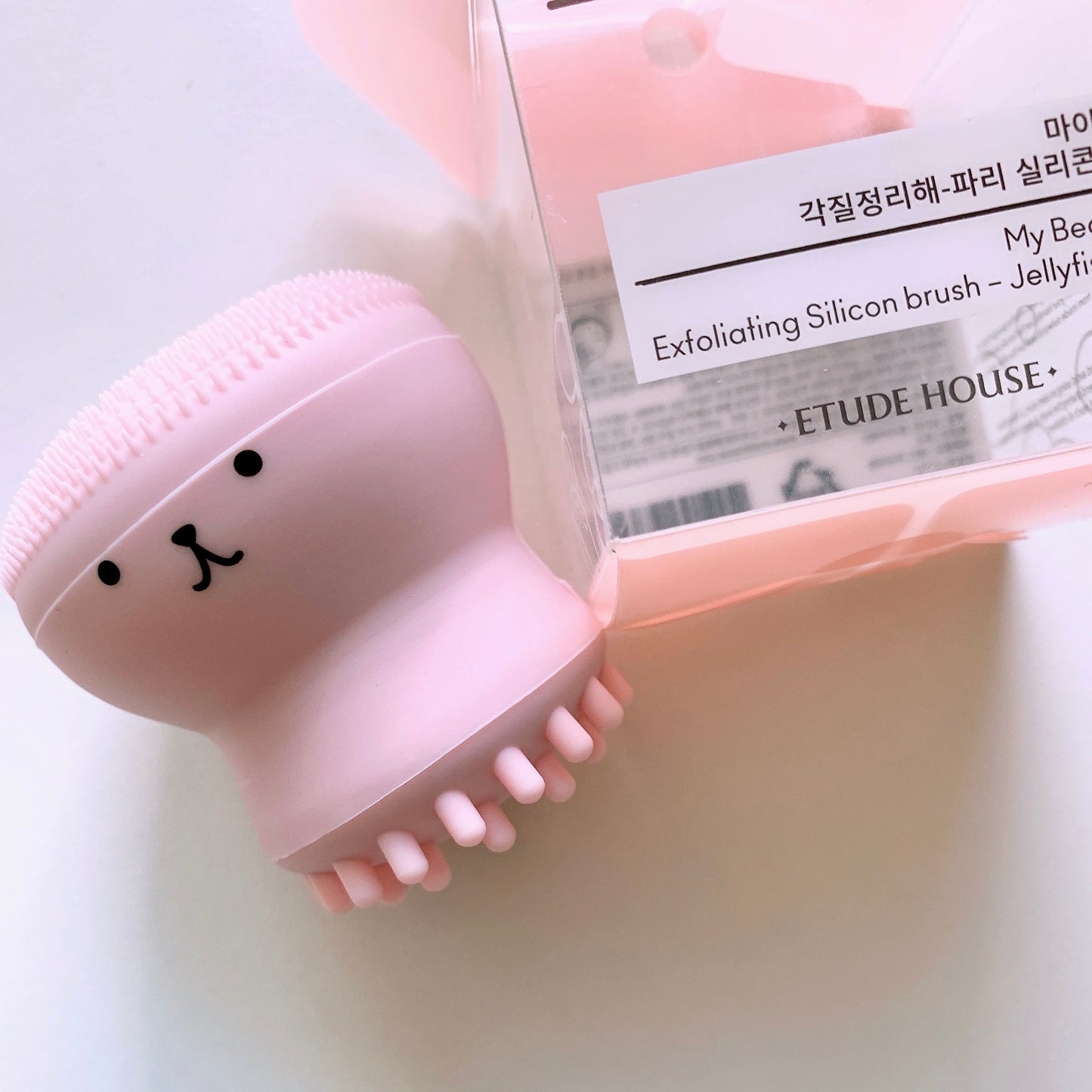 My Beauty Tool Exfoliating Jellyfish Silicone Brush